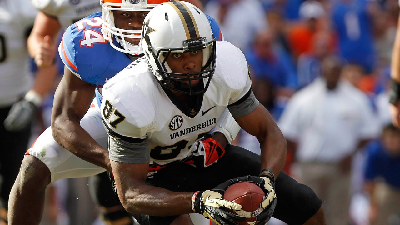 Diligent Matthews comes prepared, hopes NFL teams notice